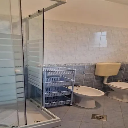 Sunset - Two Bedroom Apartment *